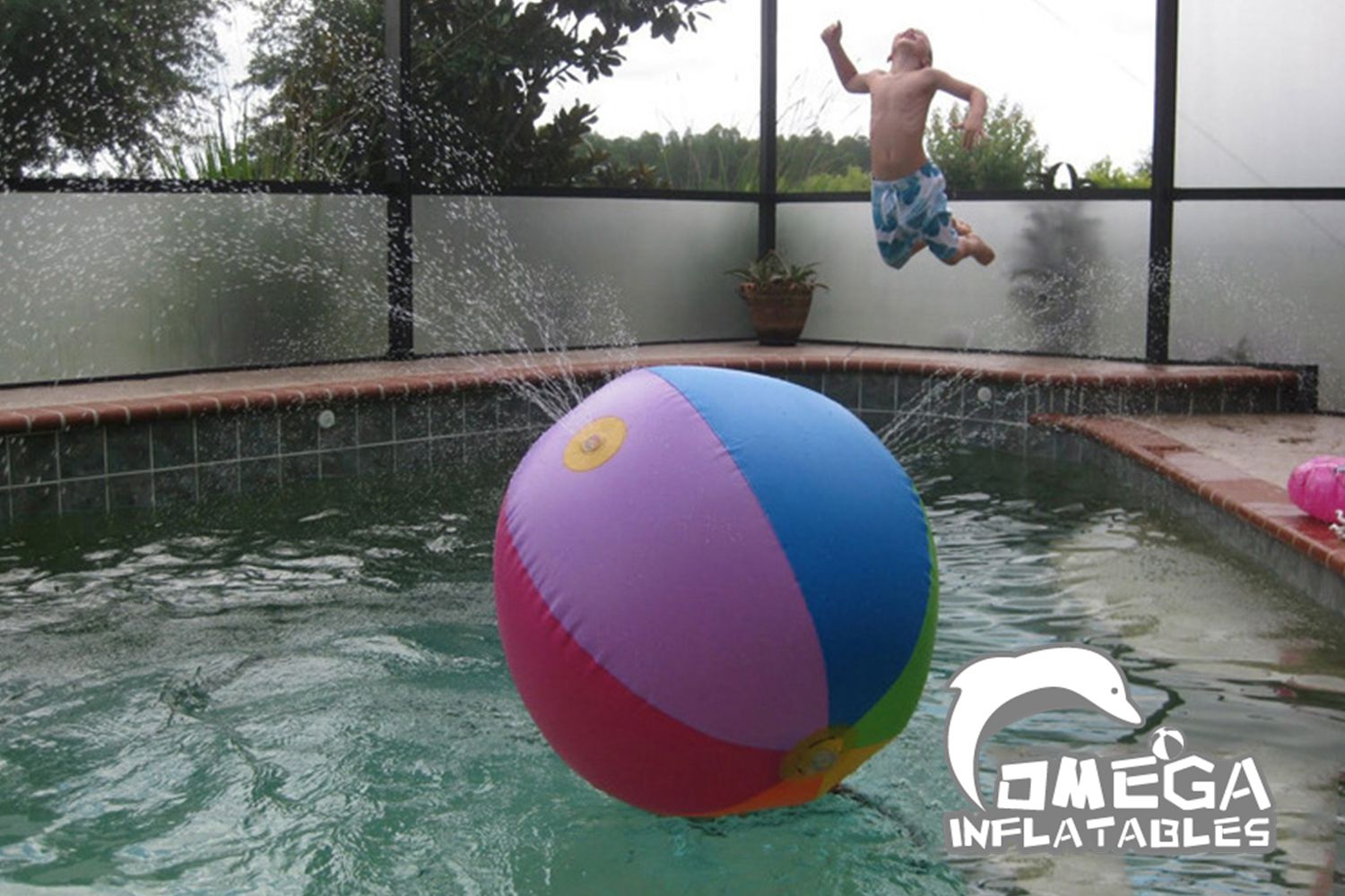 Inflatable water spray best sale ball